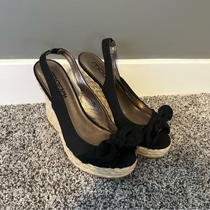 Moda Spana Feminine Peep Toe Wedges Black